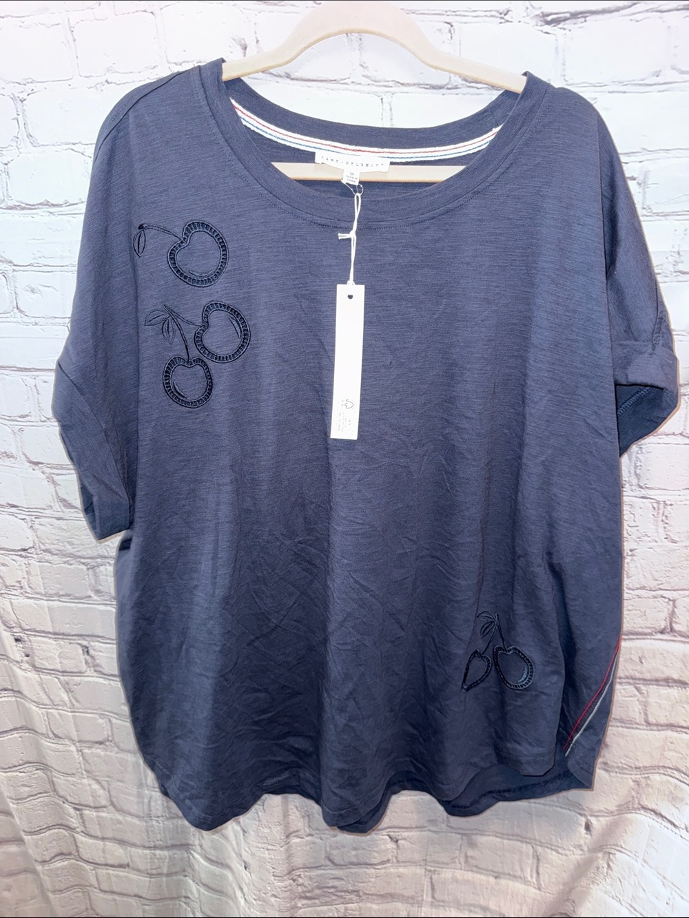 Relaxed Navy Blue Women’s Embroidered Short Sleeve Top